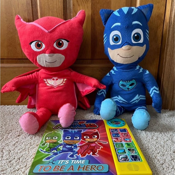 PJ Mask stuffies and sound book - Picture 2 of 2